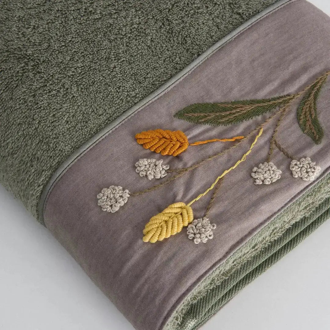 Lot de 2 Serviettes de Bain - Farah - Femme, 100% Coton Bio, Brodées Main, Vert Wivanco Literie