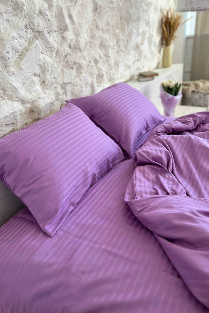 Literie en Satin Rayé – Violet, 100% Coton Turc, 140g, Hôtel Luxe