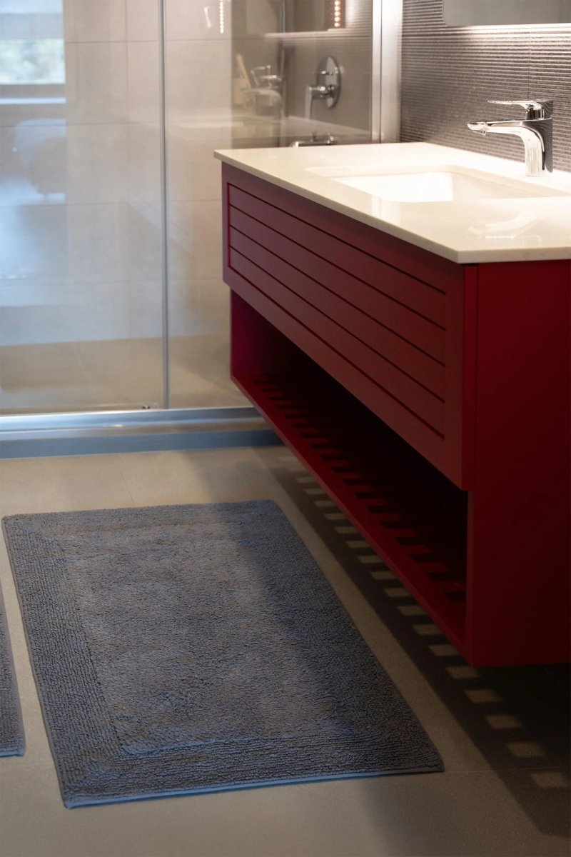 Lot de 2 Tapis de Salle de Bain Petra – 100% Coton Peigné Turc, Anthracite Wivanco Literie