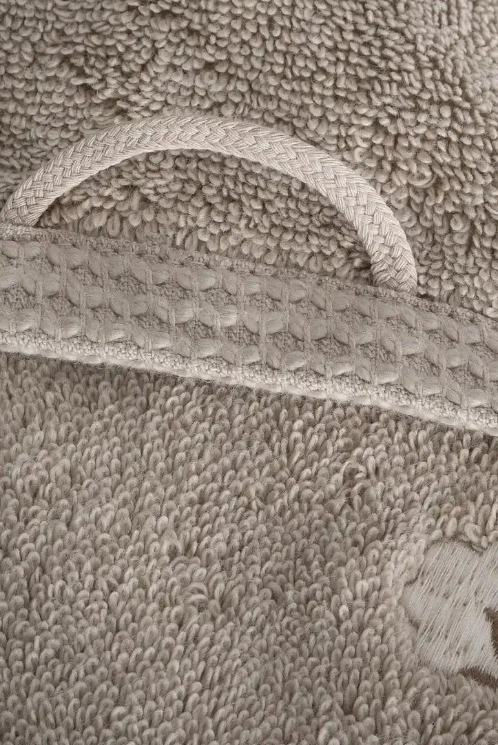 serviette brodée en coton biologique