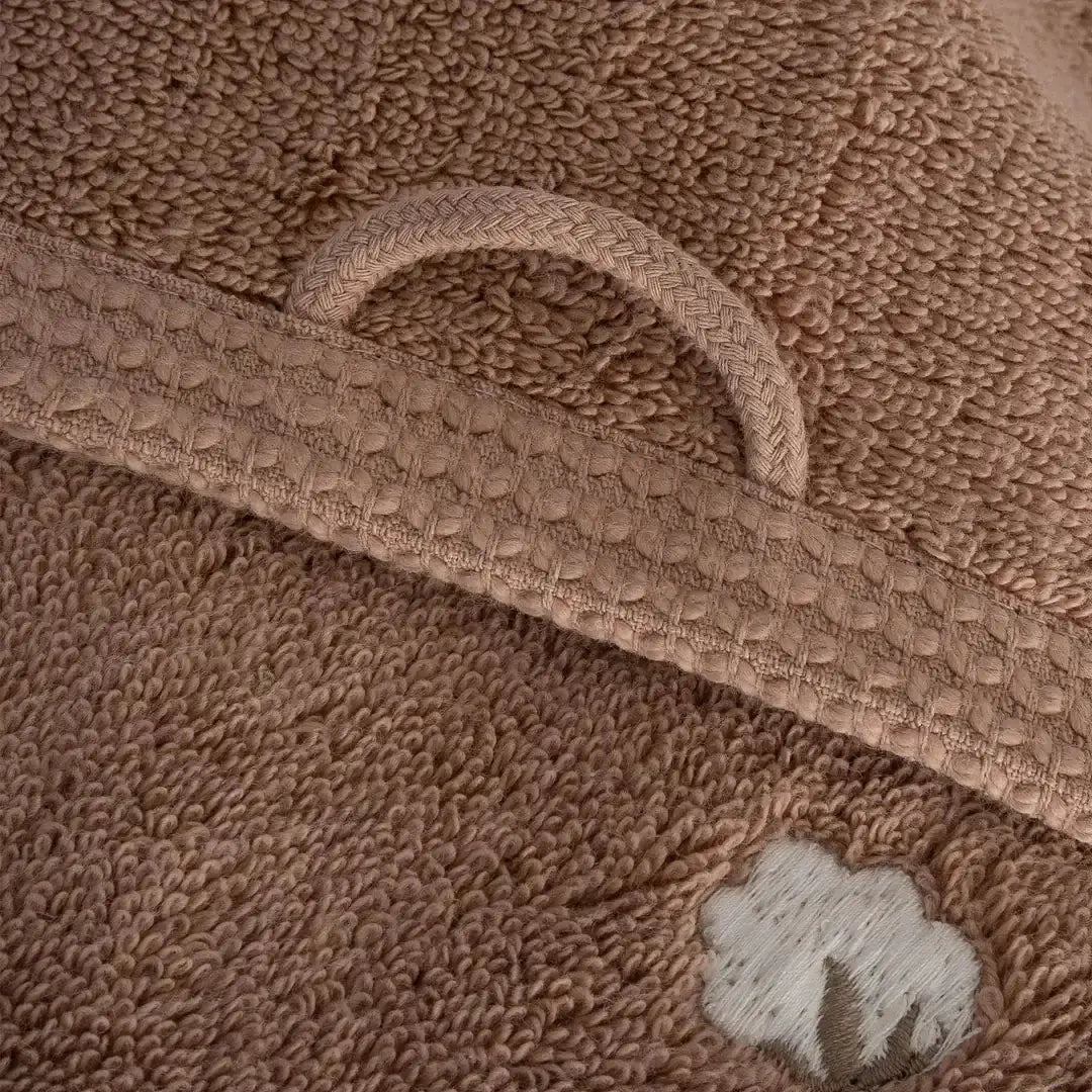 serviette brodée en coton biologique